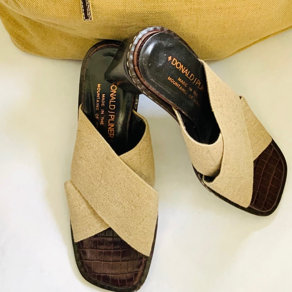 DONALD J. PLINER MULES
